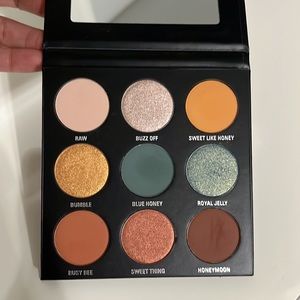 Kylie Cosmetics Kylie Jenner Pressed Powder Palette